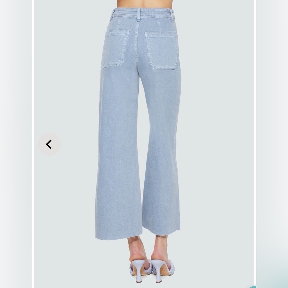 NWT Black Tape Women’s Lia Super High Rise Wide Leg Crops Pastel Blue Wash 29 - Picture 4 of 13